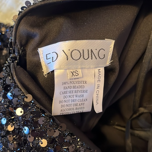 Black XS sequined dress with fringe from Bliss - Picture 3 of 3